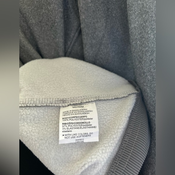 🔴Sold🔴 Under Armour Mens Sweater Fleece Crewneck Size Medium NWT - Picture 7 of 7